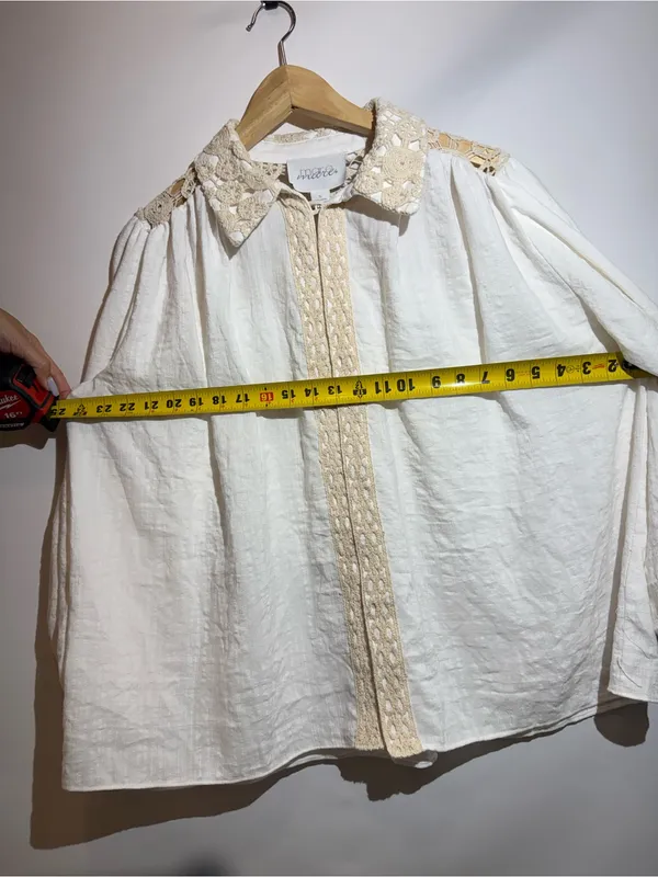 Mare Mare Ivory Embroidered Puff Sleeve Rouleau Cotton Buttondown Blouse Size S - Image 6