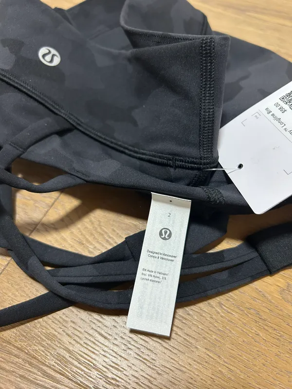 Lululemon Size 2  energy bra - Black Camo - Image 7