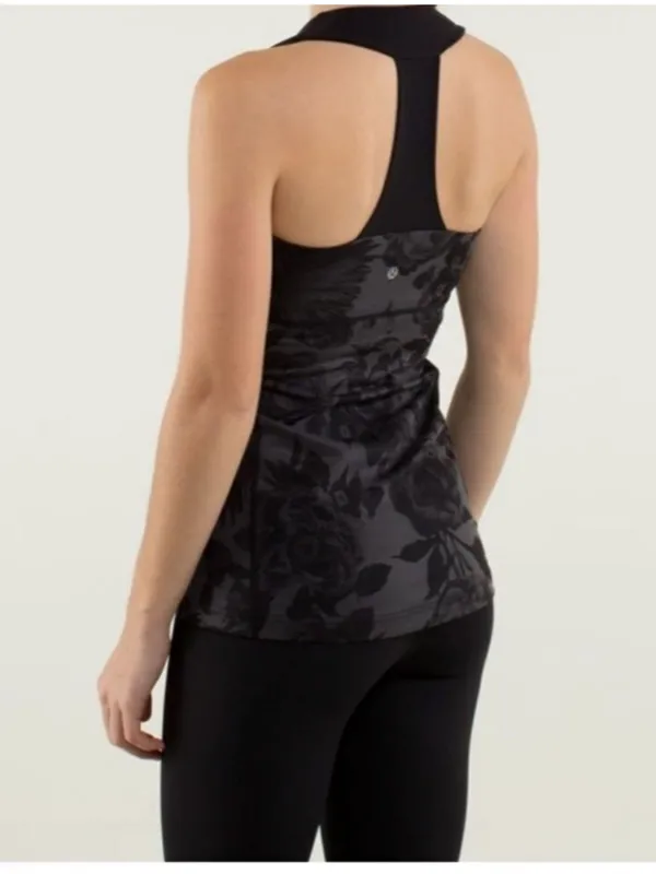 Women's Black Floral Scoop-Neck Tank Top - Image 3