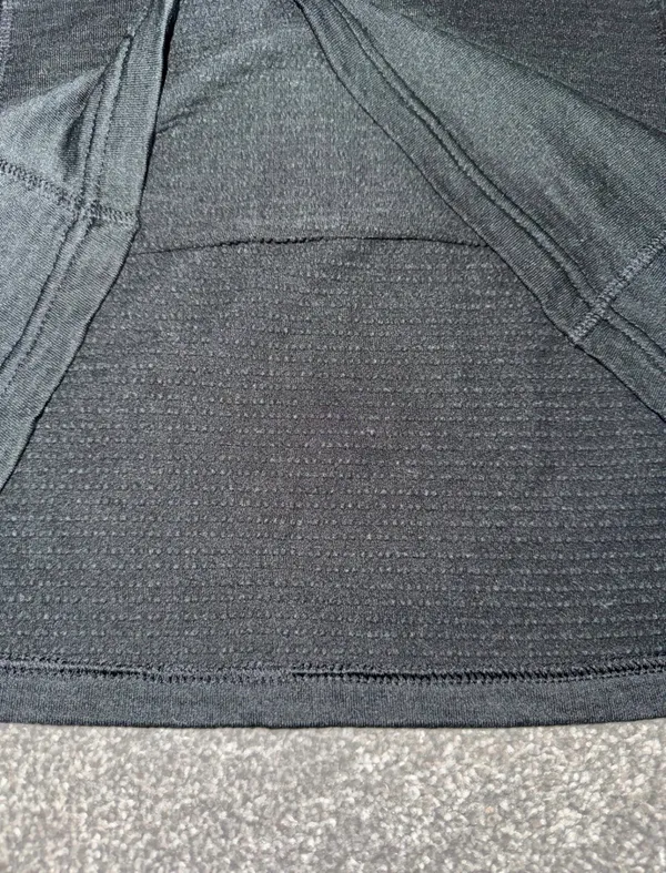 Black Quarter Zip Size L - Image 2