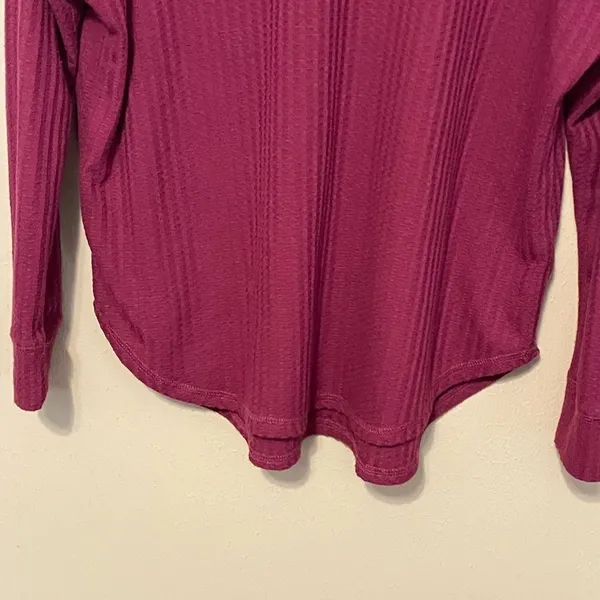CHASER‎ Waffle Knit Thermal Hoodie Size Medium - Image 3