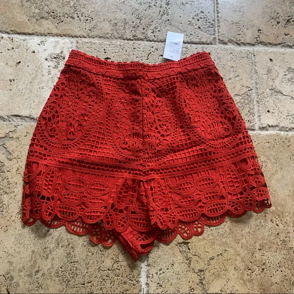 Lovers + Friends Red Lace High Waist Shorts S NWT Eyelet Scallop - Image 5