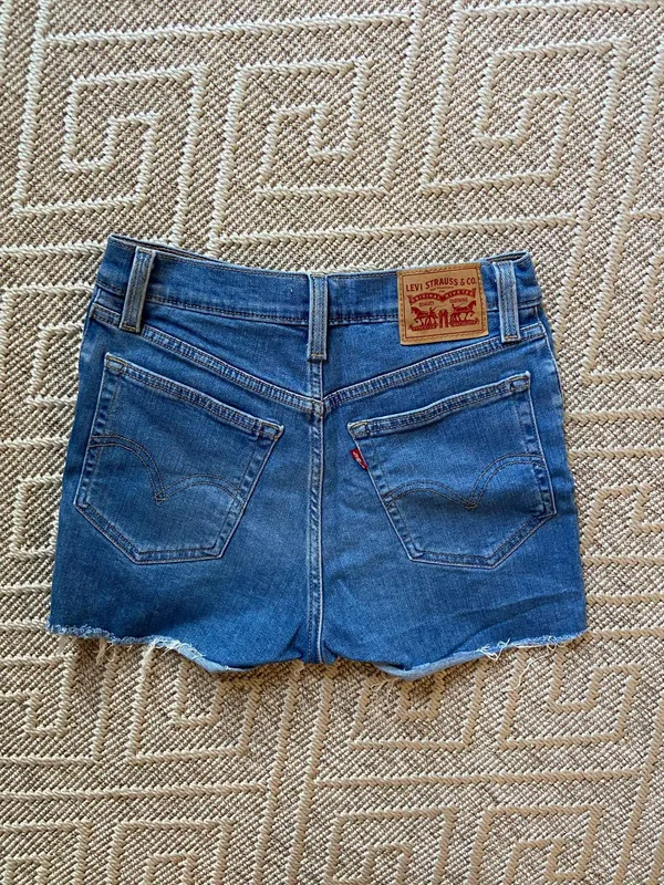 Levi’s High-Rise Shorts 501 Denim - Image 3