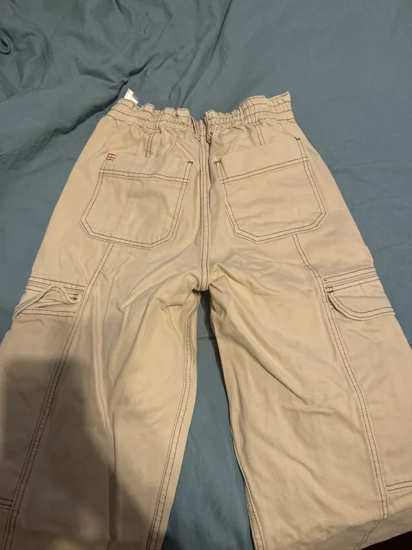 Urban Outfitters Bdg Tan Cargo Pants - Image 4