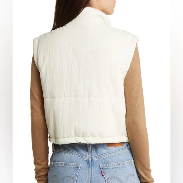 🤍Thread & Supply Cropped Puffer Vest – Ivory🤍 ~Size Medium ☀️like new cond - Image 3
