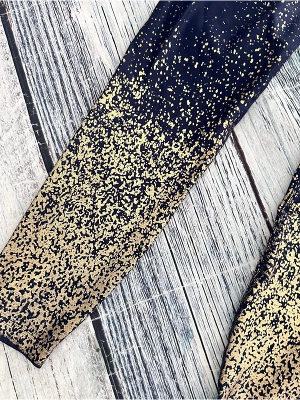 Beyond Yoga Navy and Ombre Gold Speckle Leggings - Image 4