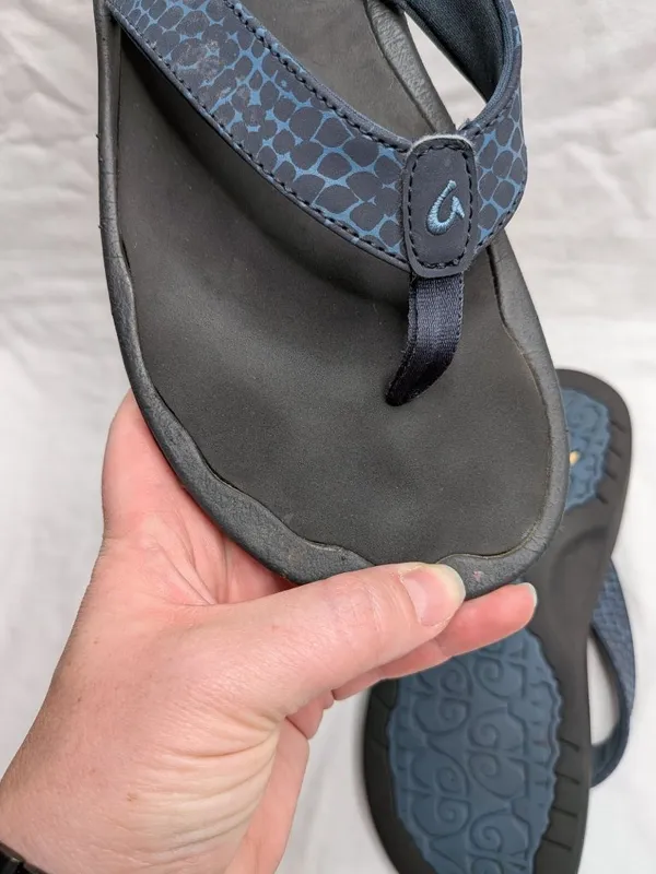 Olukai Womens Ohana Pa'i Flip Flops Beach Sandals US 9 Black Blue - Image 4