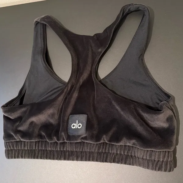Alo Velour Glimmer Scoop Neck Bra - Image 3