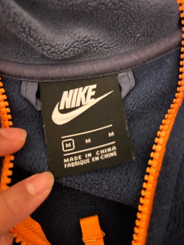 Nike Dri-Fit Half-Zip Pullover - Image 2