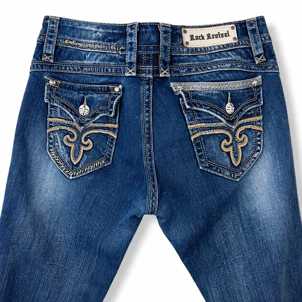 Rock Revival Buckle Gwen Embellished Y2K Rocker Low-Rise Capri Jeans Size 32 - Image 7