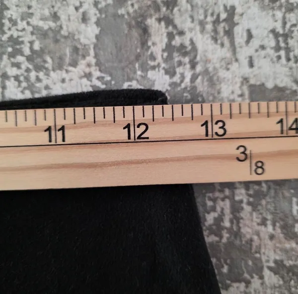 LuLaRoe Black High-Rise Leggings - Image 4