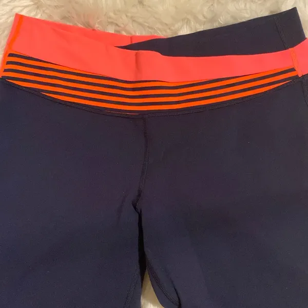 LULULEMON Yoga Pants Women’s Size 10 LULULEMON Wide Leg Stretch Workout Pants - Image 9