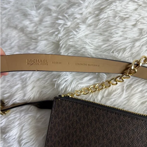 MICHAEL KORS Jet Set Brown Signature with Chain Belt Bag - Image 4