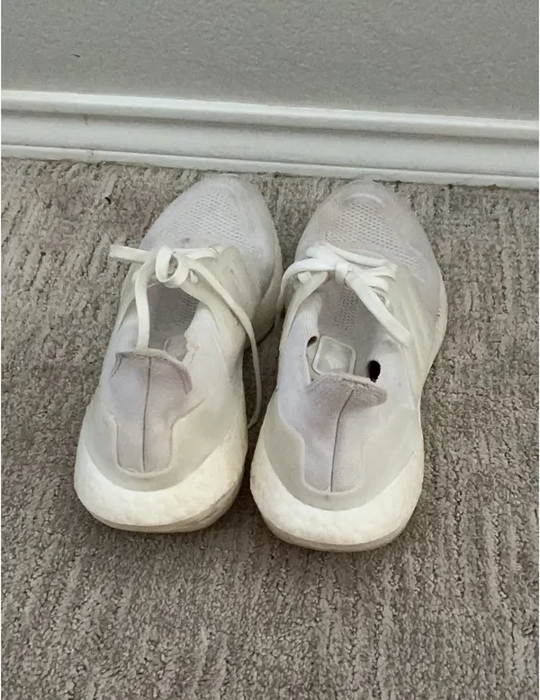 Adidas Ultraboost Women’s - Image 3