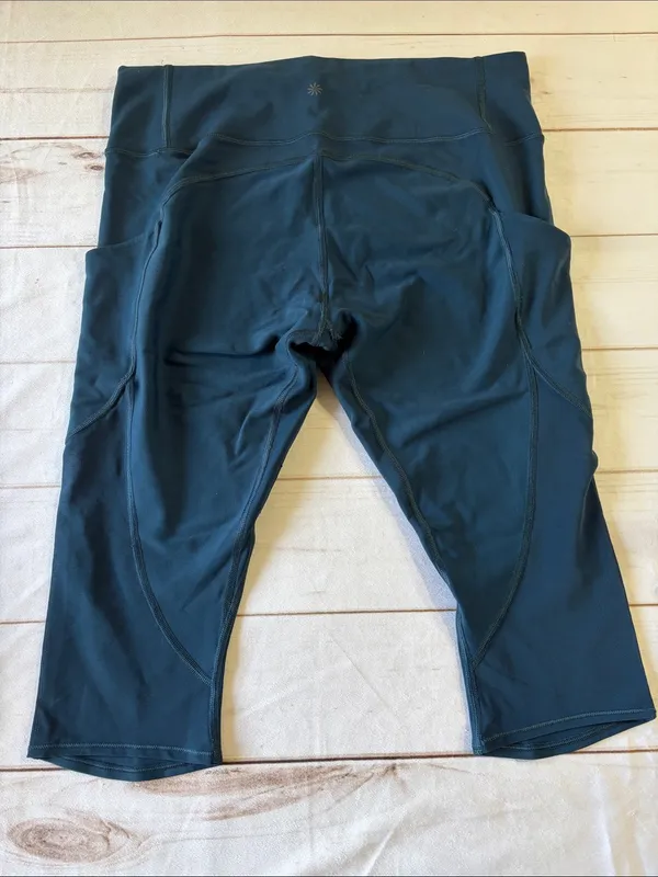Athleta Blue Stretch Workout begins - Image 10