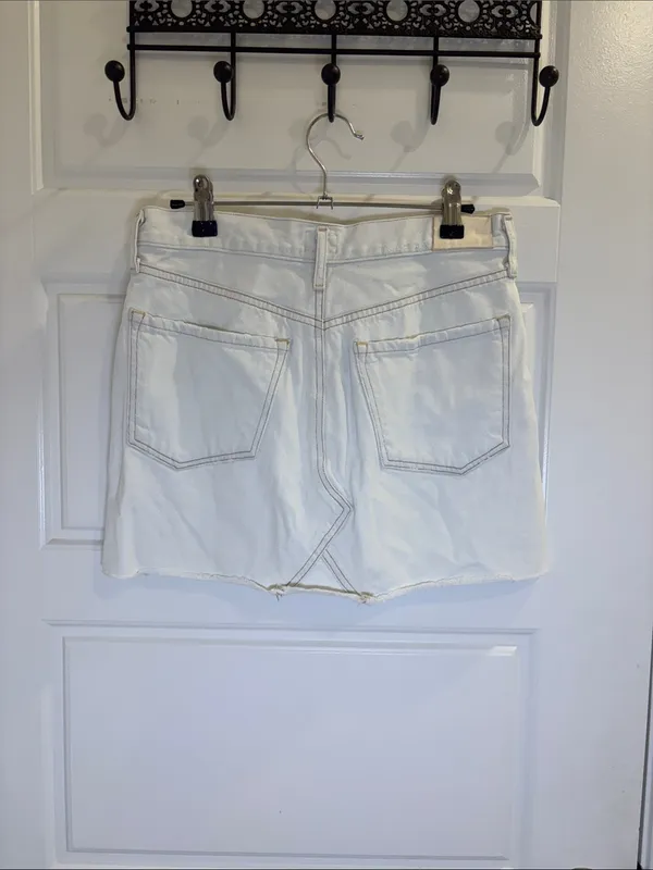 Citizens of Humanity Premium Vintage White Denim Mini Skirt Size 25 - Image 3