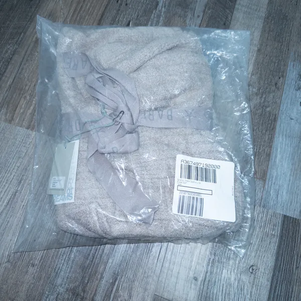 Barefoot Dreams Taupe Cozychic Lite Ribbed Scarf NWT - Image 2