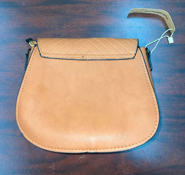 NWT & Taylor Small Tan Purse - Image 2