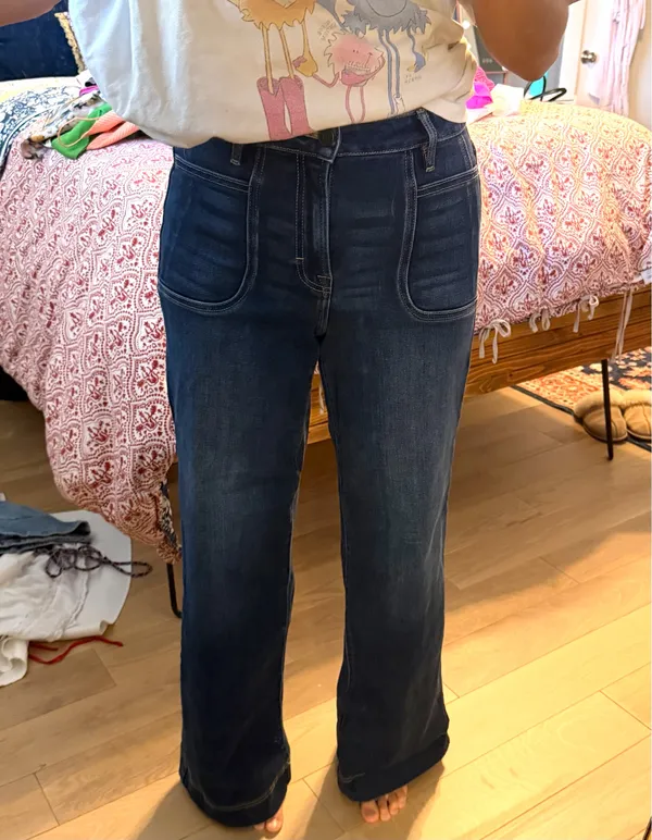 Hidden Jeans - Image 2