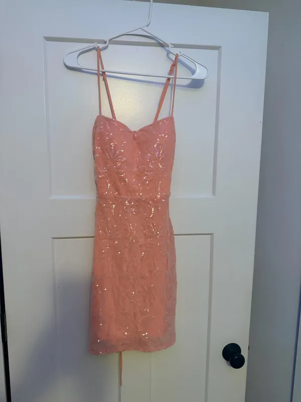 Windsor Pink Sequin Padded Lace-Up Back Mini Dress Size Medium - Image 4