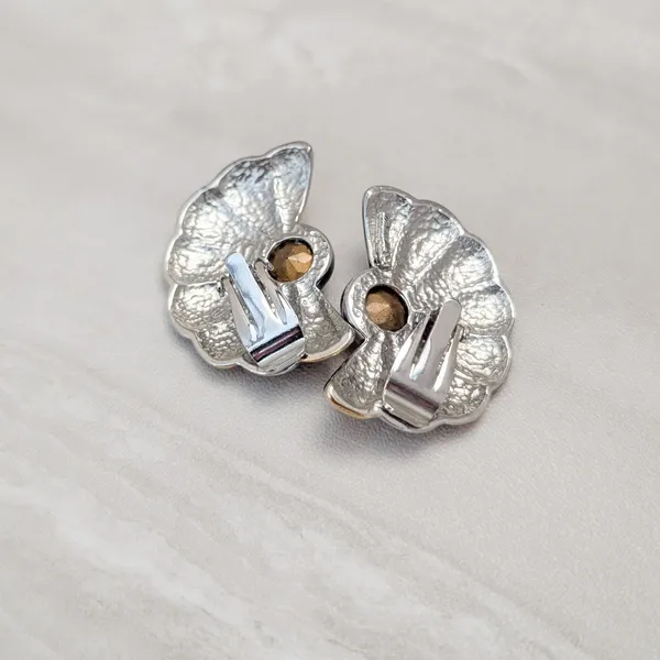 Vintage Clip On Earrings Extra Large Silver/Gold Tone Fan Shape - Loose Clips - Image 3