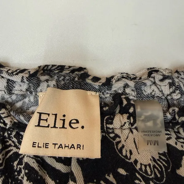 Elie Tahari Paisley Viscose off-the-shoulder blouse Top Size M - Image 9