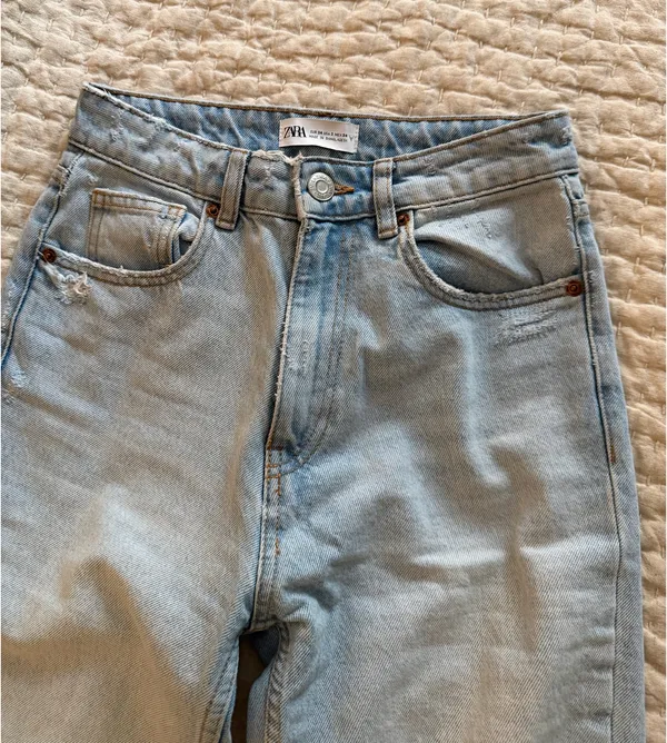 ZARA Light wash straight leg high waisted jeans - Image 2