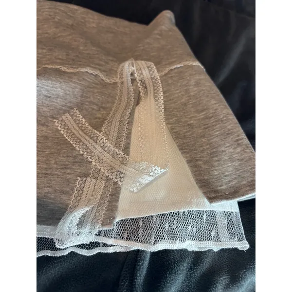 Heather Gray Lace Trim Layered Mini Skort with Tulle Hem and Side Zip - Image 4