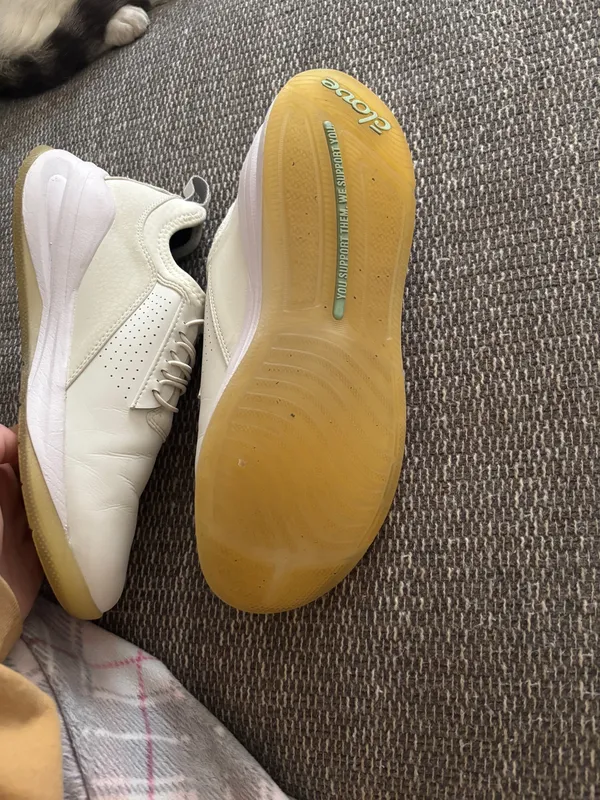 Clove Nursing Shoes White Size 10 - Image 3