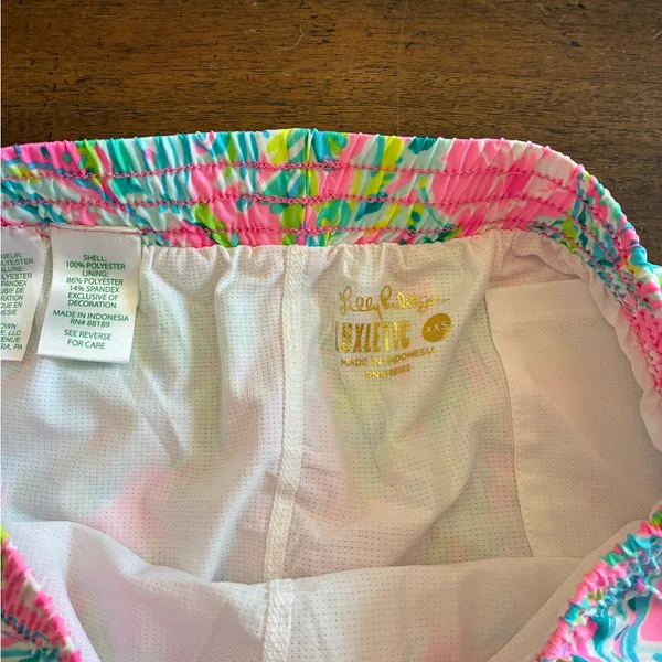 Lilly Pulitzer Shorts Women’s XXS Athletic Workout Luxletic Pink Green Blue - Image 3