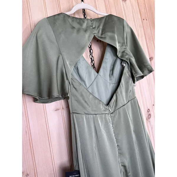 NWT Lulus Elegant Confidence Sage Satin Flutter Sleeve Cutout Maxi Dress Size S - Image 7