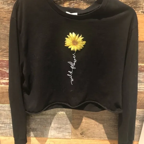 ✨ FULL TILT Sunflower Womens Tee✨ - Image 5