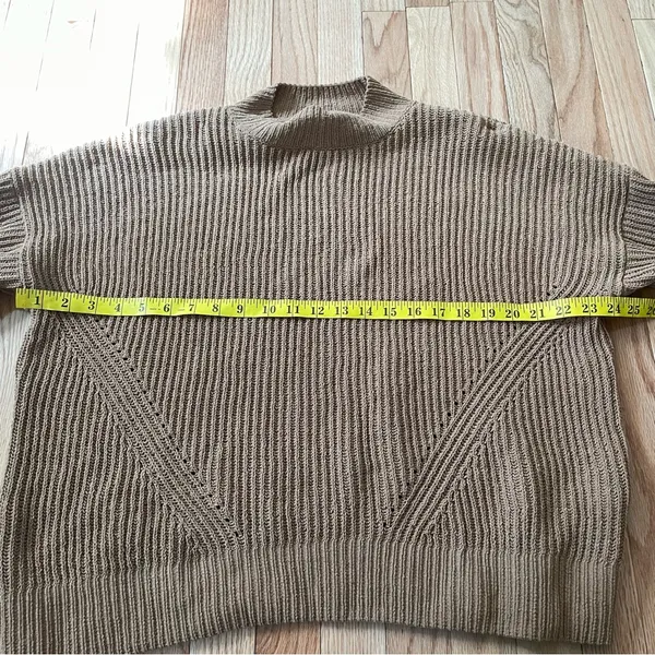 Abercrombie & Fitch Ribbed Mock Neck Knit Sweater Womens Small Brown Cropped - Image 4
