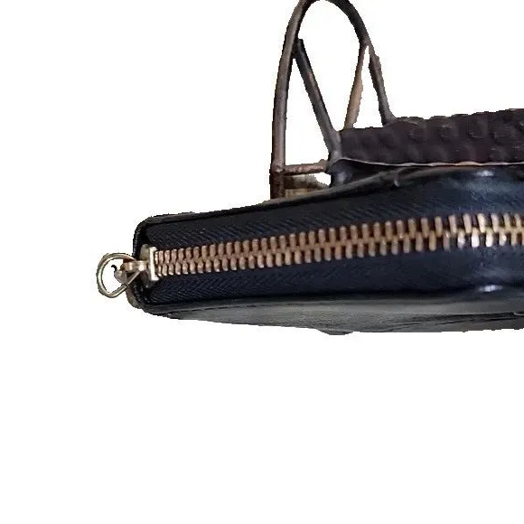 Coach Ashley Leather Wallet Accordion 3 Side Zip Black Wristlet - Image 6