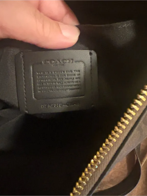 Coach Ellie file bag Crossbody with Gold Hardware - Image 9