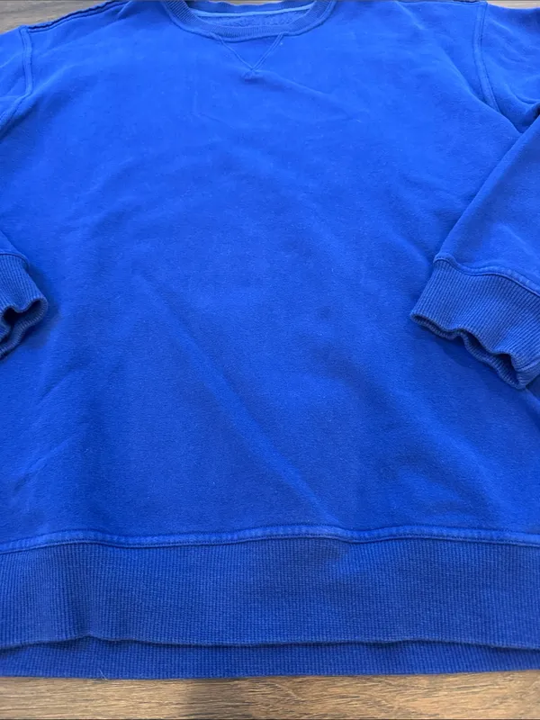 Lululemon Women’s Crewneck Sweatshirt in Size 6/8 (?) in Cobalt Blue - C1-130 - Image 3