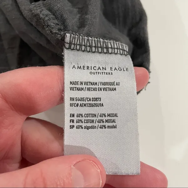American Eagle Gray Short‎ Sleeve Cropped Tee Shirt Size XS - Image 4