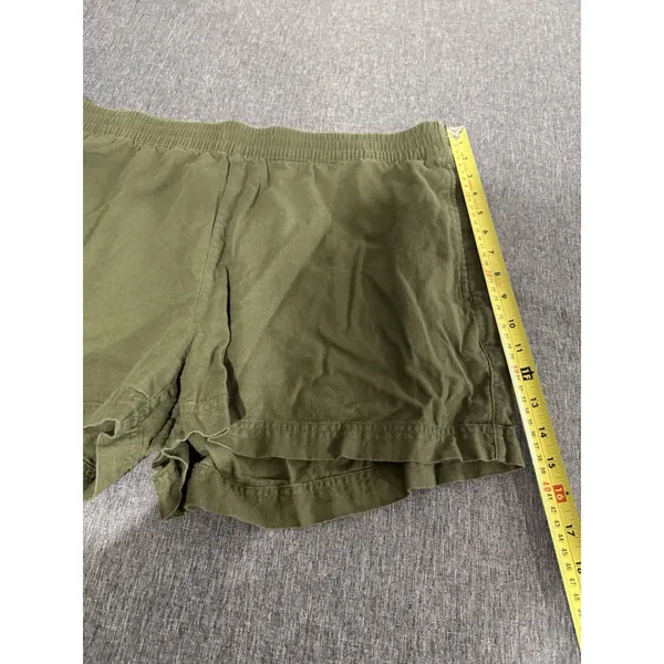 Old Navy Women's Olive Green Linen Blend Comfort Waistband Shorts Sz XL - Image 2