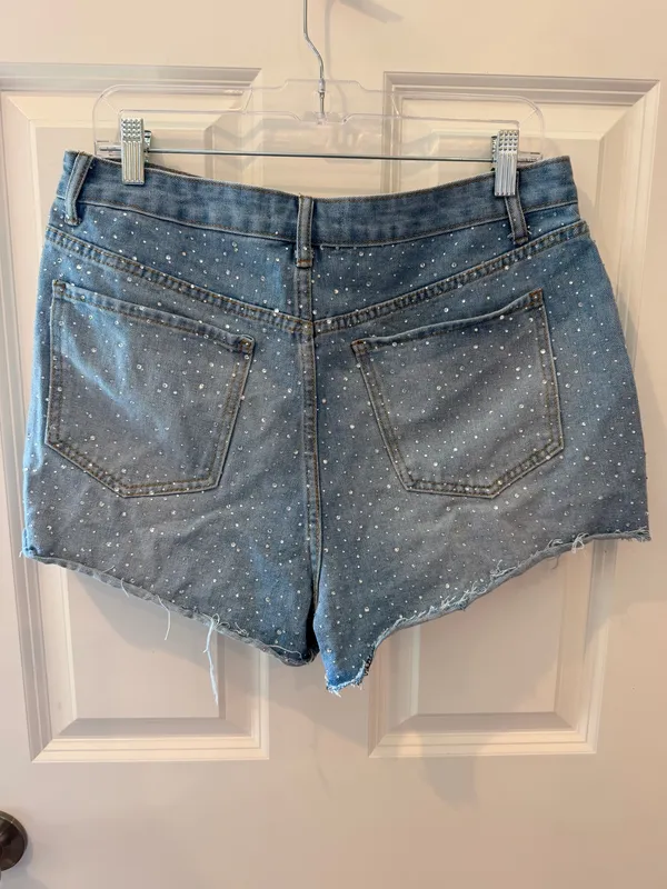Cali 1850 Bedazzled Jean Shorts Size 13 - Image 5