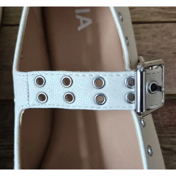 NWOT MIA Ulani Mary Jane Ballet Womens Off White Flats Casual Size 8.5M Grommet - Image 4