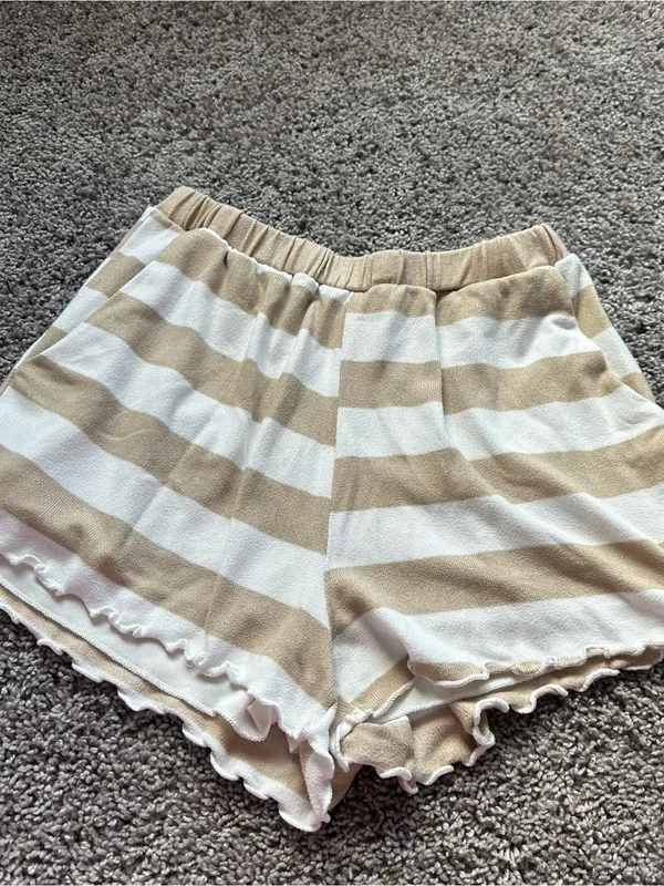 Le Lis Cream and Tan Striped High Waist Lounge Shorts - Image 2