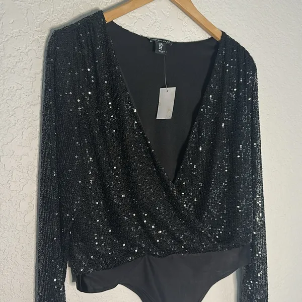 NEW Sincerely Jules Black Sequin Wrap Bodysuit Sexy Cocktail Party Date Night - Image 5