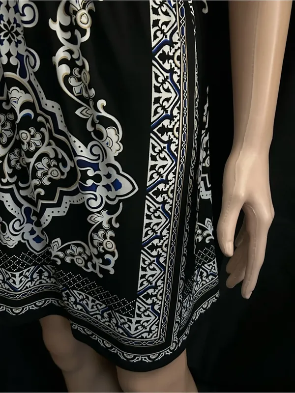 White House Black Market Black & White Printed Strapless Dress - Image 4