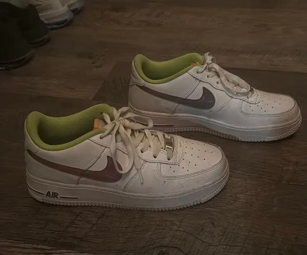 Nike Air Force 1 - Image 2