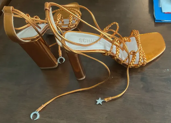 Schutz Lunah strappy sandals in a metallic gold finish. - Image 4