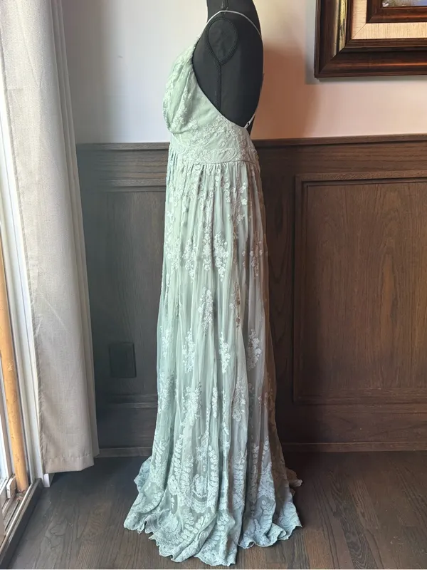 Wishlist Apparel Delicate Mint Lace V-Neck Spaghetti Strap Maxi Dress Large NWT - Image 3