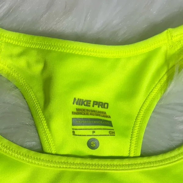 Nike Dri-Fit Pro Sport Bra Neón Yellow Size Small - Image 3