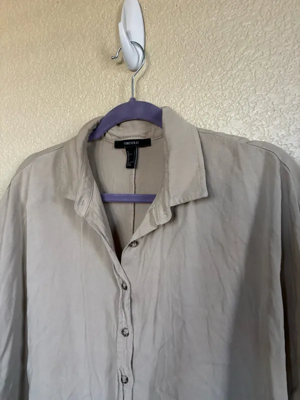 Forever 21 Beige Button Up - Image 3
