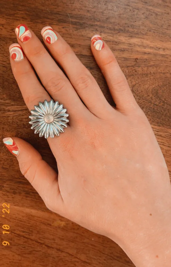 Large Daisy  & Gold Plated Ring - Image 3