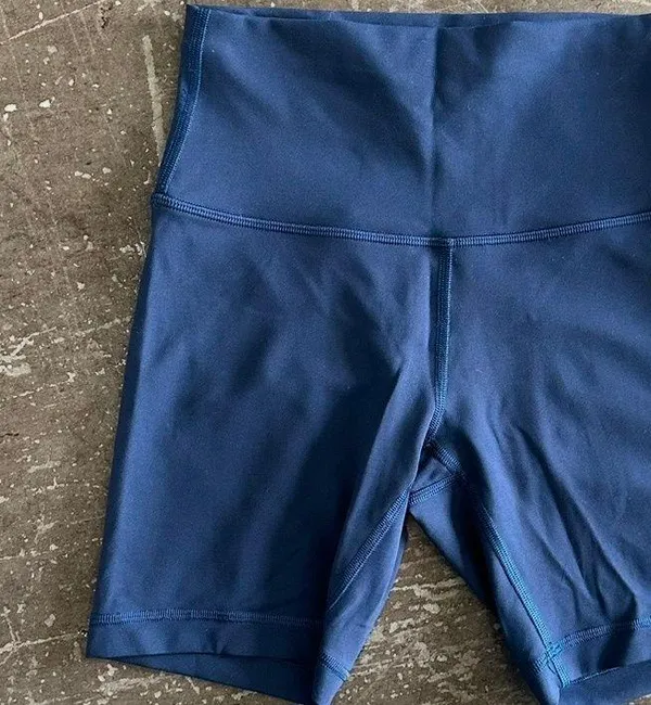 Align™ High-Rise Short 6" in True Navy - Image 2